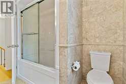 31 PINEWARBLER Drive | Hamilton Ontario | Slide Image Twenty