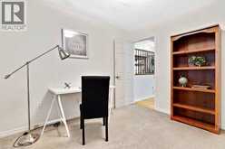 31 PINEWARBLER Drive | Hamilton Ontario | Slide Image Twenty-three