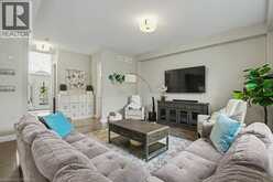 157 GREEN GATE Boulevard | Cambridge Ontario | Slide Image Twelve