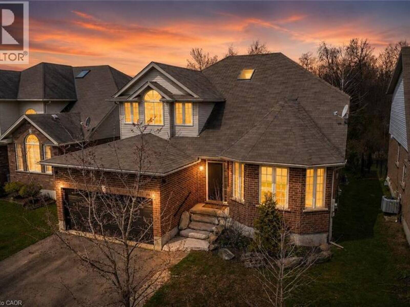 556 BLACK Street, Fergus, Ontario N1M 0A3