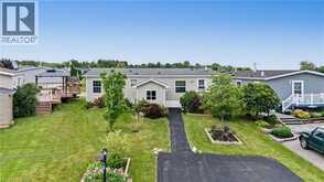 4 HICKORY Hollow | Nanticoke Ontario | Slide Image One