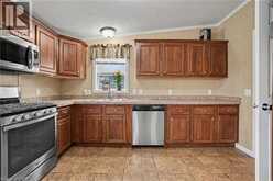 4 HICKORY Hollow | Nanticoke Ontario | Slide Image Fifteen