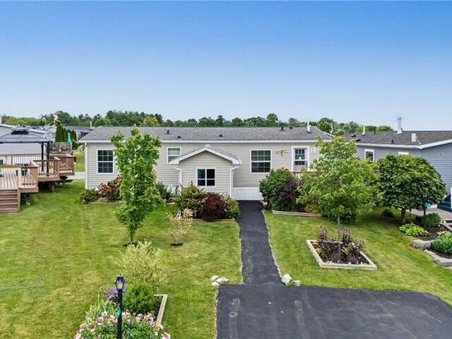 4 HICKORY Hollow Nanticoke Ontario, N0A 1P0 - 2 Bedrooms Waterfront Home For sale