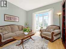 15 TRILLIUM Terrace | Halton Hills Ontario | Slide Image Nine