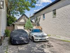 43 WHITFIELD Avenue Hamilton Ontario, L8L 4B5