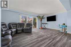 196 MAX BECKER Drive | Kitchener Ontario | Slide Image Eleven