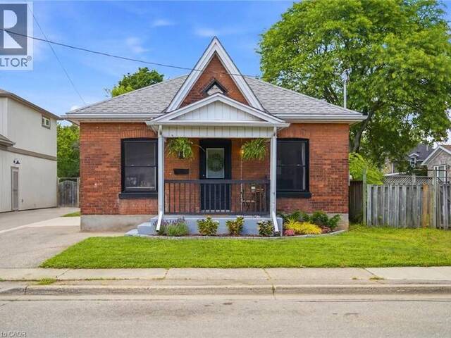 112 SYDENHAM Street Brantford Ontario, N3R 3Y6 - 3 Bedrooms Home For Sale
