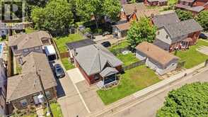 112 SYDENHAM Street | Brantford Ontario | Slide Image Forty-five