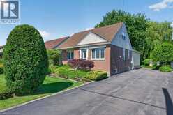 476 EAST 37TH Street | Hamilton Ontario | Slide Image Three