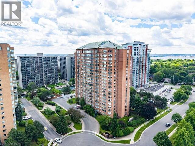 1270 MAPLE CROSSING Boulevard Unit# 1004 Burlington Ontario, L7S 2J3 - 3 Bedrooms Condo For Sale