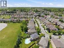 240 EMICK Drive | Hamilton Ontario | Slide Image Forty