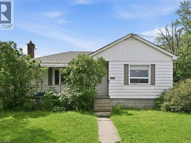 275 WEST 2ND Street Hamilton Ontario, L9C 3G8 - 6 Bedrooms Home For Sale