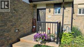 4 PARKSIDE Drive | Paris Ontario | Slide Image Three