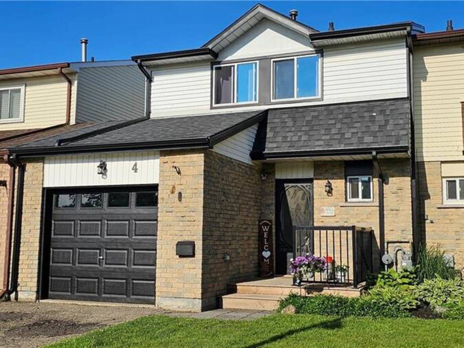 4 PARKSIDE Drive, Paris, Ontario N3L 3S7