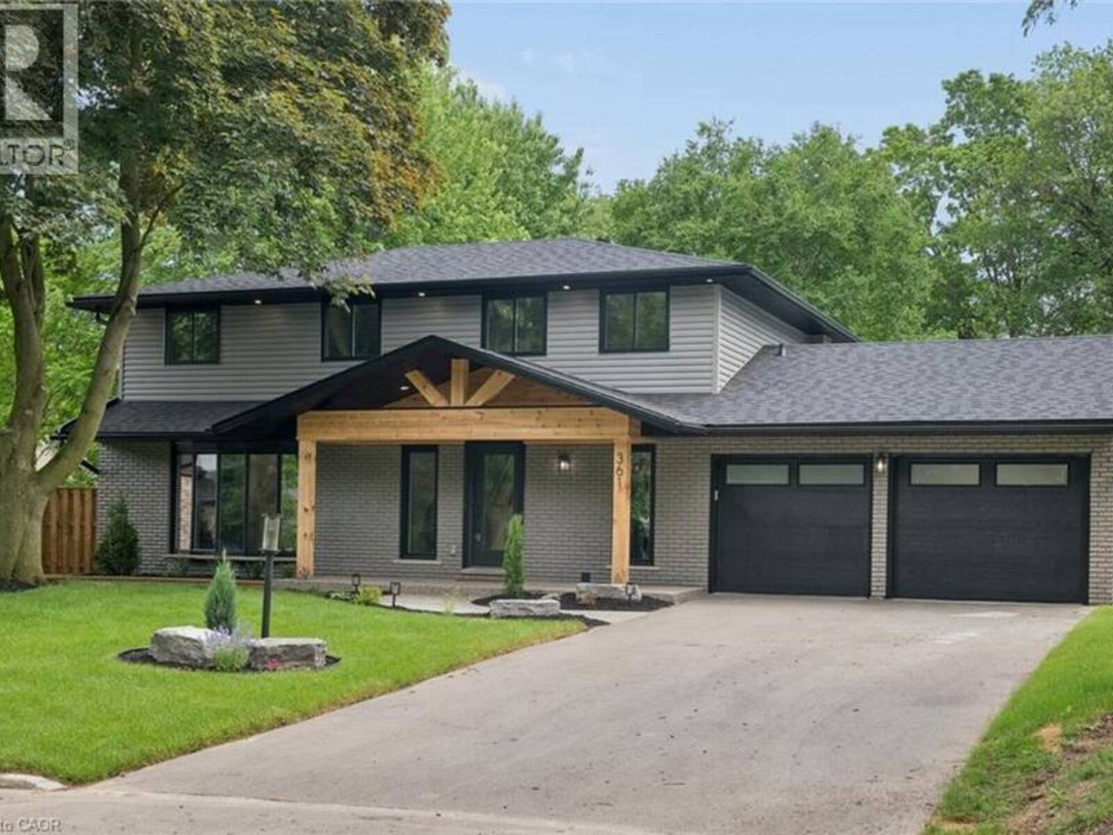 361 COLERIDGE Place, Waterloo, Ontario N2L 2V7