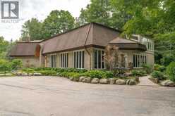 2229 HERRGOTT Road | Wellesley Ontario | Slide Image Four