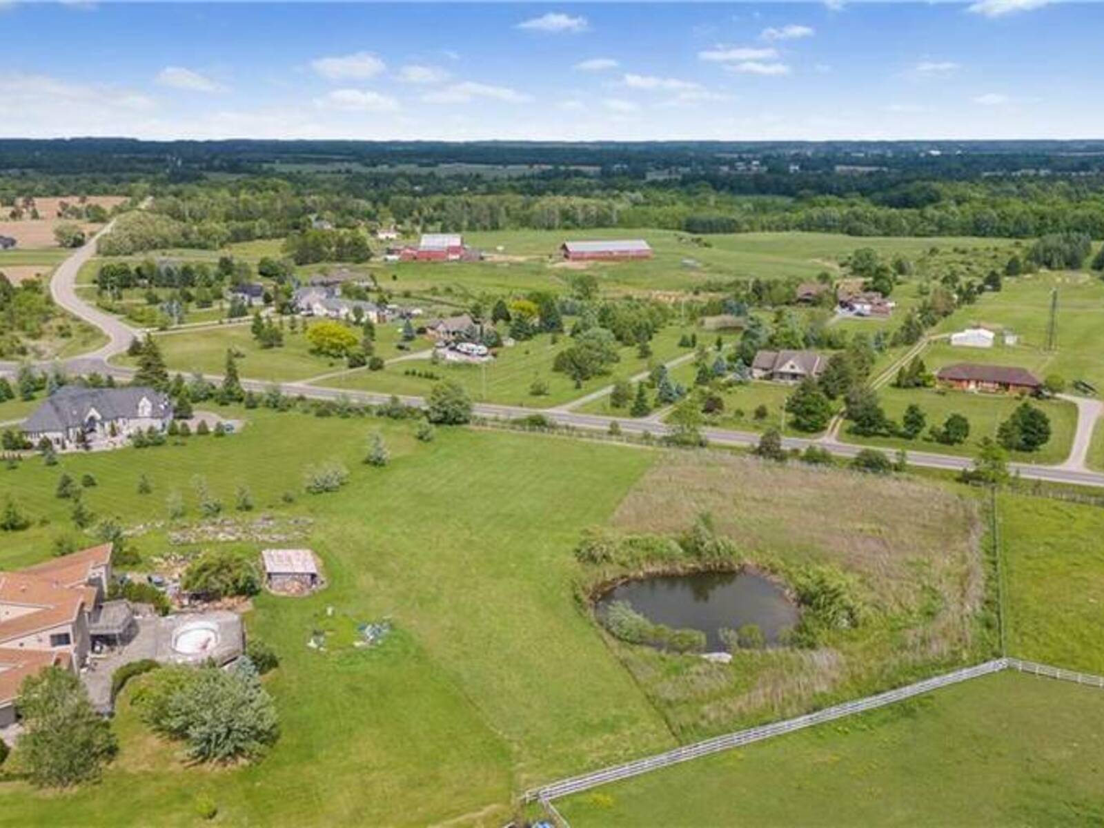 418 MCBAY Road, Brantford, Ontario N3T 5L4