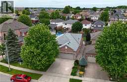 95 DRINKWATER Drive | Cambridge Ontario | Slide Image Four