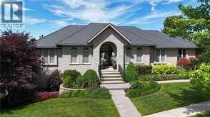 139 MANNHEIM Crescent | Wilmot Ontario | Slide Image Two
