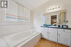 176 SANDFORD FLEMING Drive | Waterloo Ontario | Slide Image Nineteen