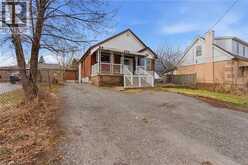 880 LAWRENCE Road | Hamilton Ontario | Slide Image Two