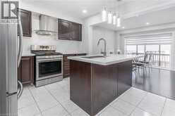 32 HEDGES Crescent | Hamilton Ontario | Slide Image Eleven
