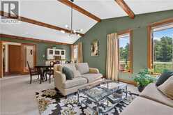 398 MOUNTAIN Road | Grimsby Ontario | Slide Image Nine