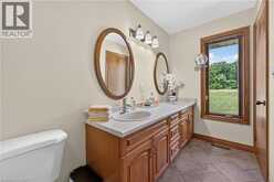 398 MOUNTAIN Road | Grimsby Ontario | Slide Image Twelve