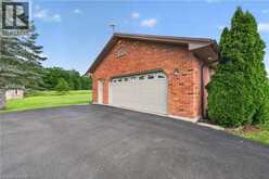 398 MOUNTAIN Road | Grimsby Ontario | Slide Image Fourteen