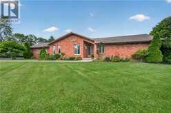 398 MOUNTAIN Road | Grimsby Ontario | Slide Image Thirteen