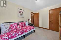 398 MOUNTAIN Road | Grimsby Ontario | Slide Image Thirty-one