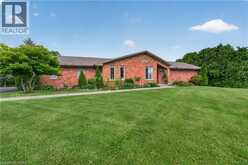 398 MOUNTAIN Road | Grimsby Ontario | Slide Image Forty