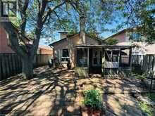 3 TWINOAKS Crescent | Hamilton Ontario | Slide Image Sixteen