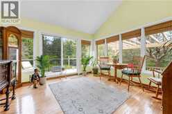 569 CRANE Court | Burlington Ontario | Slide Image Six