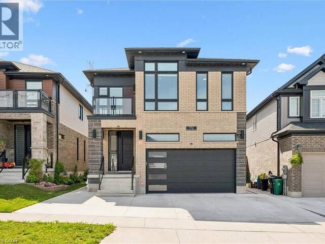 552 NATHALIE Crescent Kitchener Ontario, N2E 0H9 - 4 Bedrooms Home For Sale