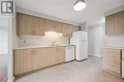 35 GREEN VALLEY Drive Unit# 1603 | Kitchener Ontario | Slide Image Five