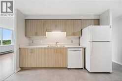 35 GREEN VALLEY Drive Unit# 1603 | Kitchener Ontario | Slide Image Six