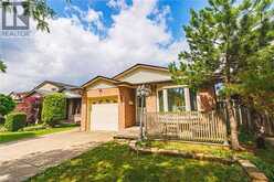 11 DRAKES Drive | Hamilton Ontario | Slide Image Four
