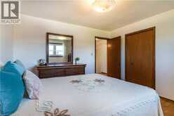 102 MARKSON Crescent | Hamilton Ontario | Slide Image Fifteen