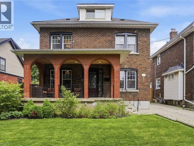 17 TUXEDO Avenue S Hamilton Ontario, L8K 2R7 - 5 Bedrooms Home For Sale