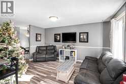 171 KNEIDER Avenue | Dunnville Ontario | Slide Image Six