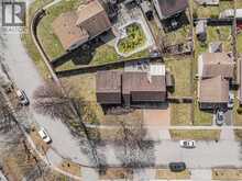 153 THE GREENWAY Way | Cambridge Ontario | Slide Image Two