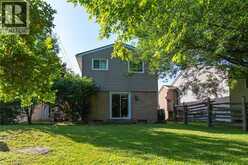 162 PARKSIDE Drive E | Fergus Ontario | Slide Image Nineteen