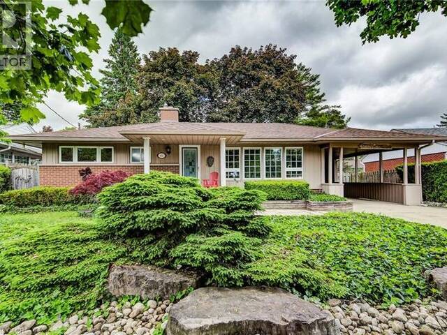 192 WARREN Road Kitchener Ontario, N2M 4T7 - 2 Bedrooms Home For Sale