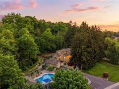 44 NEW MOUNTAIN Road Hamilton Ontario, L8G 2R7