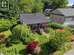 13 WINGER Drive Selkirk Ontario, N0A 1P0