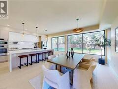 28 DUNSMORE Gardens Toronto Ontario, M3H 3M2