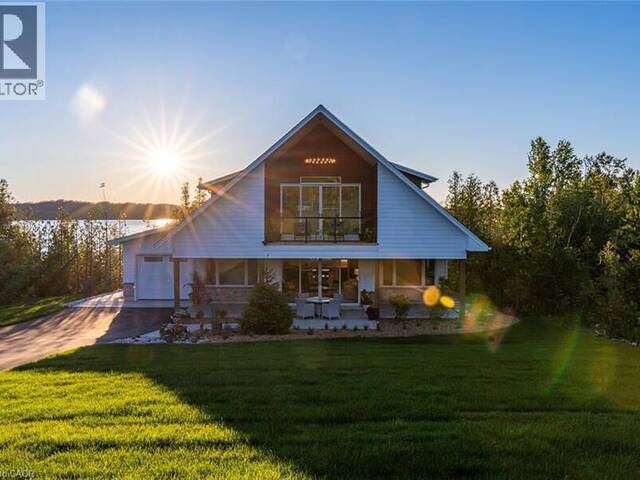 165 WILSON Drive Georgian Bluffs Ontario, N0H 2T0 - 4 Bedrooms Home For Sale