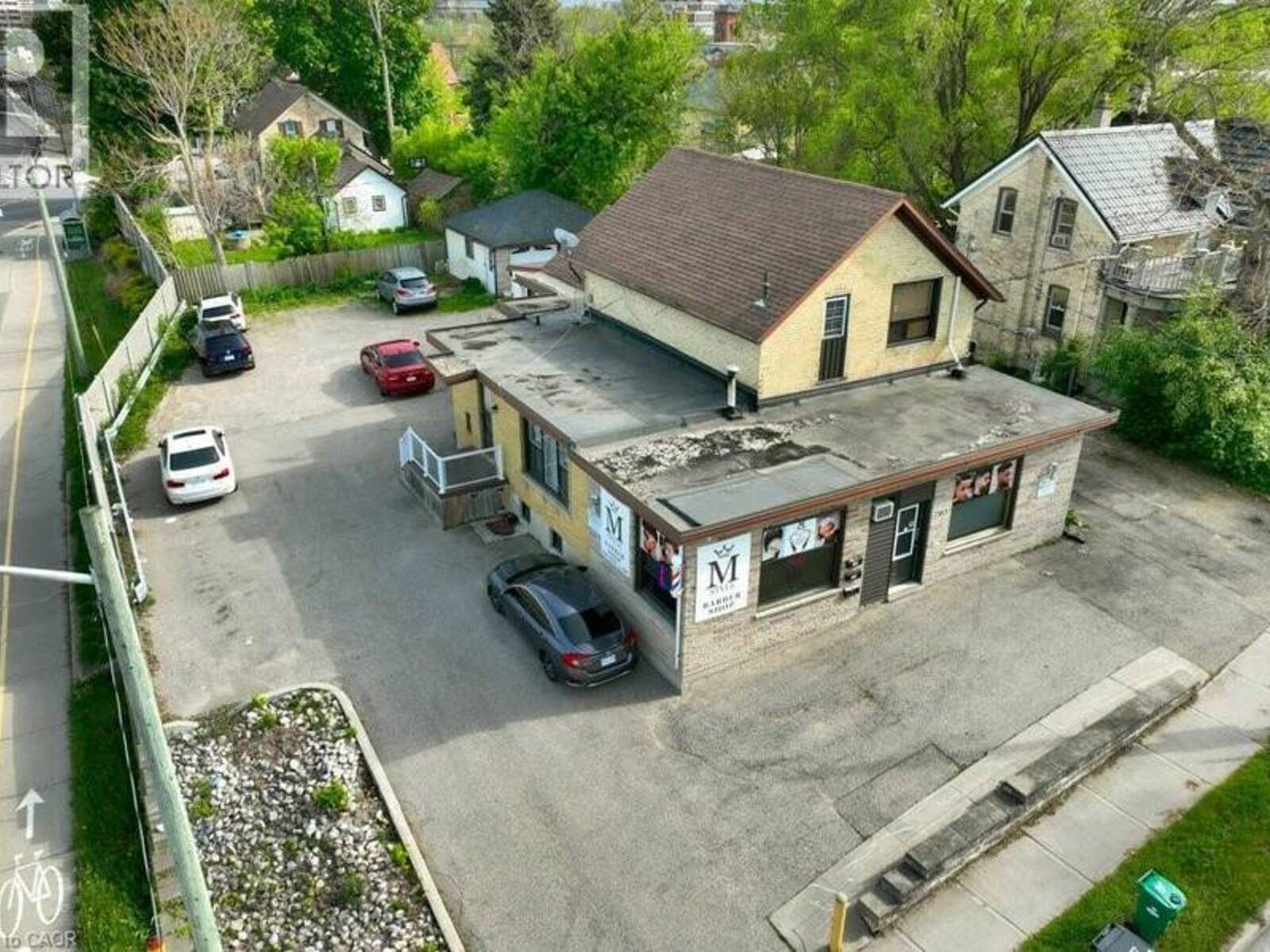 183 LOUISA Street, Kitchener, Ontario N2H 5M4