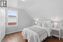 410 BEACH Boulevard | Hamilton Ontario | Slide Image Seventeen